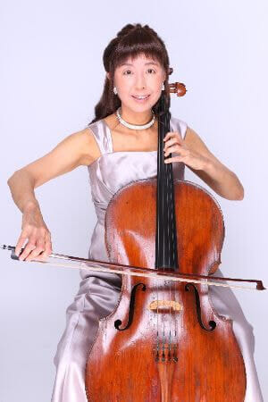井上とも子 Tomoko Inoue